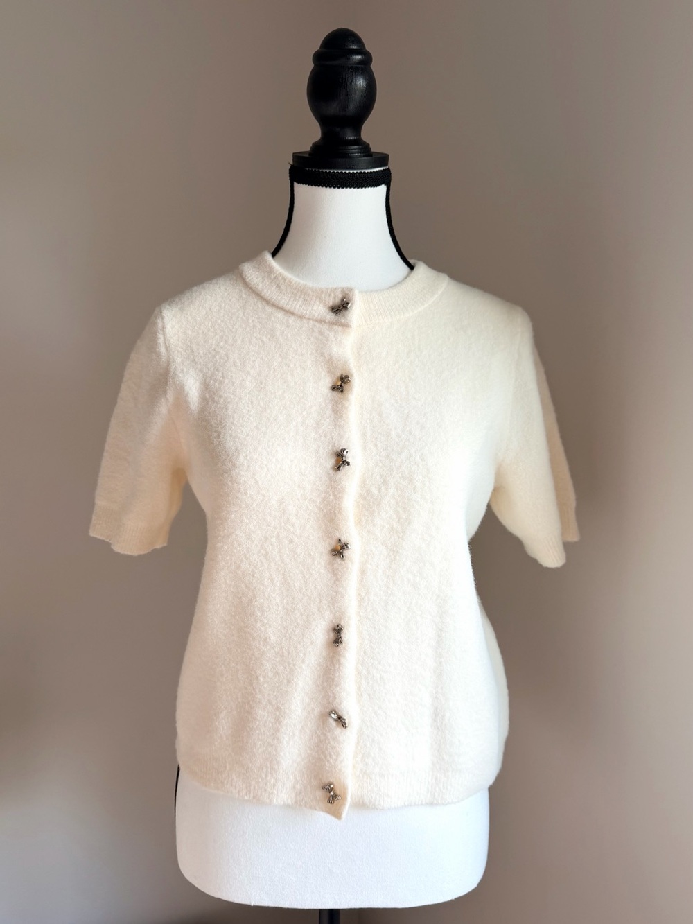 Muse Republic Clothing Ivory Bow Button Short Sleeve Cardigan Sweater Size M NWT